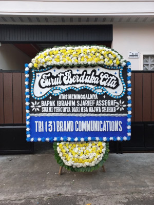 Papan Bunga Duka di Nokilalaki